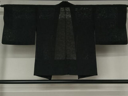 平和屋着物▽羽織　スリーシーズン　春夏秋　塵除け　花唐草文　黒地　正絹　逸品　AABK3751jh