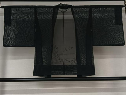 平和屋着物▽羽織　スリーシーズン　春夏秋　塵除け　流水草葉文　黒地　正絹　逸品　AABK3800jh