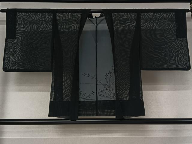 平和屋着物▽羽織　スリーシーズン　春夏秋　塵除け　流水草葉文　黒地　正絹　逸品　AABK3800jh