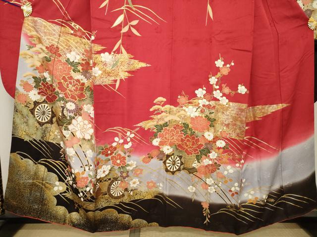 平和屋着物●豪華振袖　駒刺繍　花車文　暈し染め　金彩　正絹　逸品　AABK3897ck