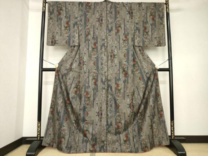 平和屋着物●本場大島紬　9マルキ　エ霞花文　正絹　逸品　AABK3905ck