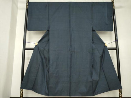 平和屋着物●男性　本場大島紬　100亀甲　総詰め　正絹　逸品　AABK3944ck