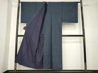平和屋着物●男性　本場大島紬　100亀甲　総詰め　正絹　逸品　AABK3944ck