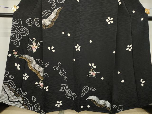 平和屋着物●訪問着　絞り　刺繍　草花文　黒地　金彩　正絹　逸品　AABK3959ck