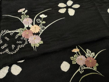 平和屋着物●訪問着　絞り　刺繍　草花文　黒地　金彩　正絹　逸品　AABK3959ck
