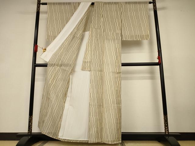 平和屋着物＊夏物　絹芭蕉　幾何学文様　証紙付き　正絹　逸品　AABK4014jd