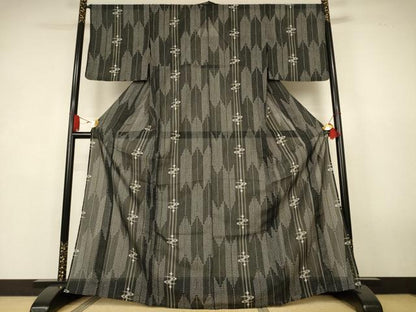 平和屋着物＊夏物　小紋　紗　矢羽文　黒地　洗える着物　AABK4028jd
