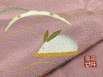 平和屋本店▼ファッションデザイナー 花井幸子　和装小物　風呂敷　雪芝　兎　金彩　共箱付き　正絹　逸品　AABK4239ay