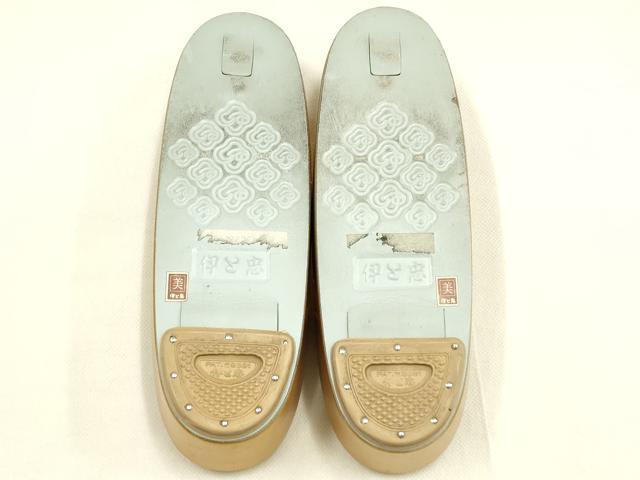 平和屋着物●和装小物　和装草履　伊と忠　礼装　金色　逸品　AABK4276ay