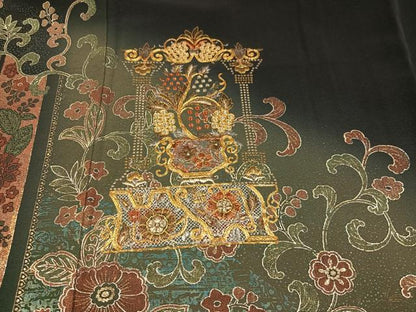 平和屋着物●豪華黒留袖　作家物　泰常　駒刺繍　更紗草花文　銀彩　正絹　逸品　AABK4284ph