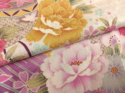 平和屋着物●豪華振袖　刺繍　舞花文　暈し染め　金糸　京都きもの友禅扱い　正絹　逸品　AABK4287ph