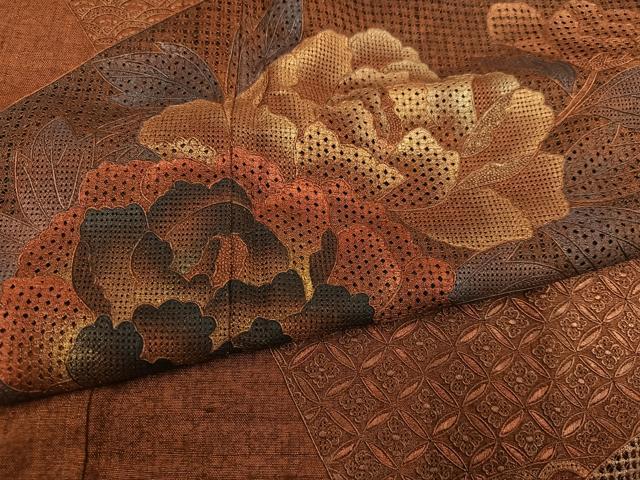 平和屋着物●訪問着　紬地　総刺繍　中国三大刺繍　スワトウ刺繍　汕頭刺繍　地紙花文　暈し染め　正絹　逸品　AABK4311ph