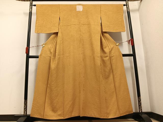 平和屋着物●上質な色無地　風景草木地紋　黄橡色　正絹　逸品　未使用　AABK4314ph
