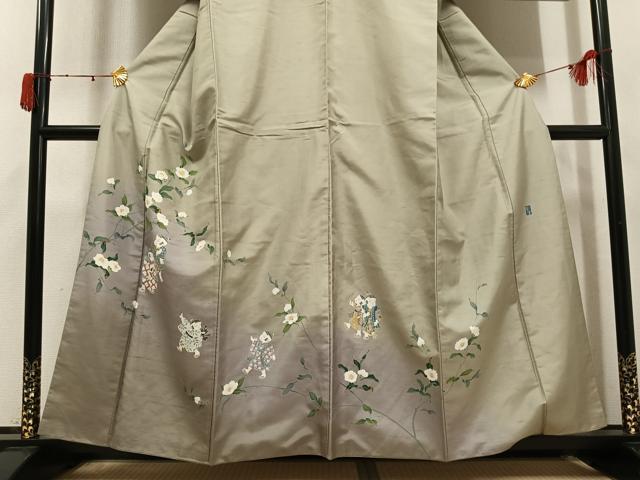 平和屋着物●十日町友禅作家　越村幸雪　訪問着　友禅　白山紬地　童子枝花文　暈し染め　正絹　逸品　AABK4315ph