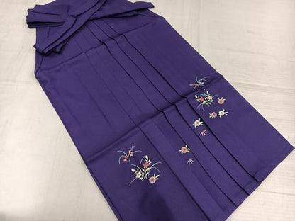 平和屋着物●女性　行灯袴　刺繍　草花文　洗える着物　AABK4328ph