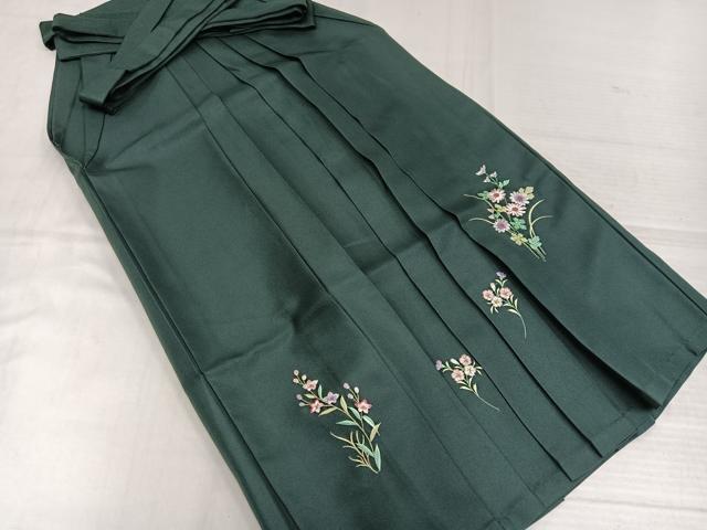 平和屋着物●女性　行灯袴　刺繍　草花文　洗える着物　AABK4329ph