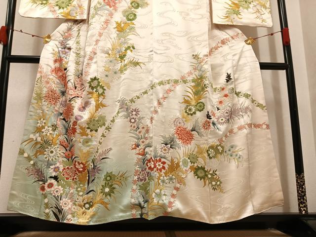 平和屋着物●訪問着　刺繍　草花文　暈し染め　金彩　正絹　逸品　AABK4338ph