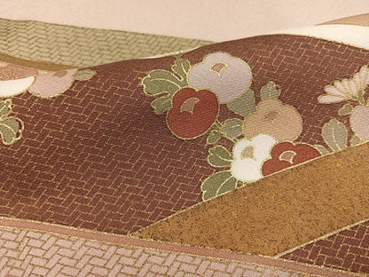 平和屋着物●訪問着　駒刺繍　草花文　金彩　正絹　逸品　未使用　AABK4343ph