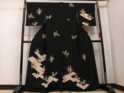 平和屋着物●訪問着　友禅　草花文　黒地　鬼しぼ縮緬　正絹　逸品　AABK4368ph