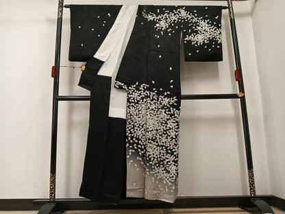 平和屋着物●訪問着　刺繍　枝花文　黒地　正絹　逸品　AABK4373ph
