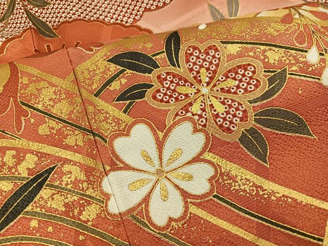 平和屋着物●豪華振袖　花蝶文　金彩　正絹　逸品　AABK4374ph