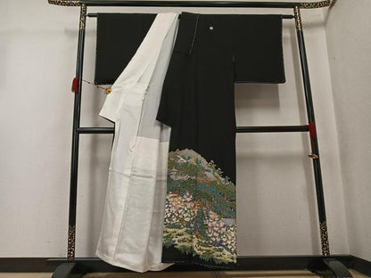 平和屋着物●豪華黒留袖　作家物　蘇州刺繍　京乃四季　金彩　やまと誂製　正絹　逸品　未使用　AABK4379ph
