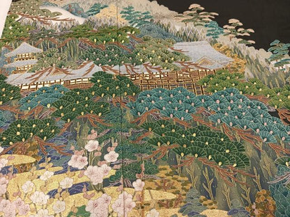 平和屋着物●豪華黒留袖　作家物　蘇州刺繍　京乃四季　金彩　やまと誂製　正絹　逸品　未使用　AABK4379ph