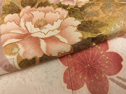 平和屋着物●豪華振袖　駒刺繍　舞花文　暈し染め　金彩　正絹　逸品　AABK4384ph