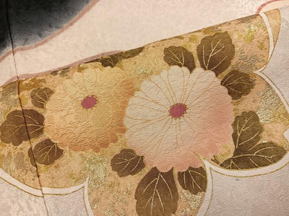平和屋着物●豪華振袖　駒刺繍　舞花文　暈し染め　金彩　正絹　逸品　AABK4384ph