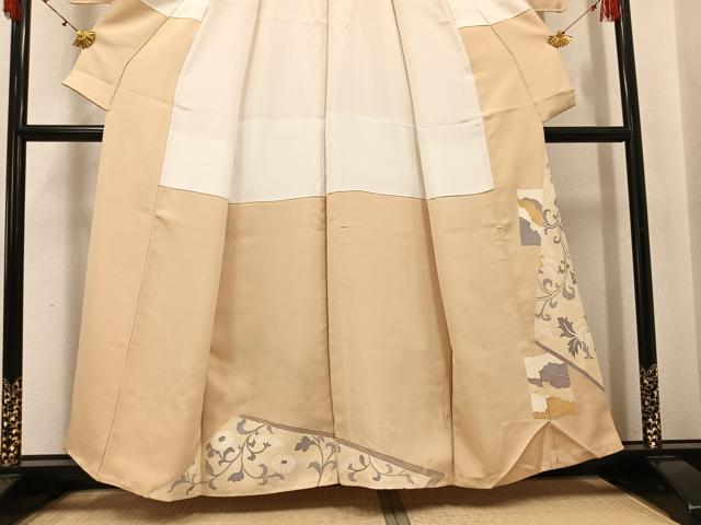 平和屋着物●色留訪問着　刺繍　更紗吉祥花唐草文　金彩　正絹　逸品　未使用　AABK4408ph