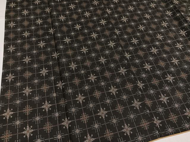 平和屋着物●本場大島紬　9マルキ　格子　正絹　逸品　AABK4426ph