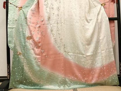 平和屋着物●豪華振袖　駒刺繍　糸巻枝垂れ桜文　暈し染め　金銀彩　正絹　逸品　AABK4437ph