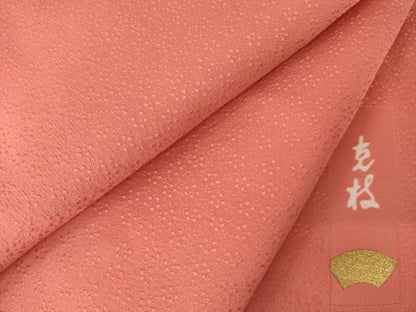 平和屋着物●上質な色無地　作家物　霞地紋　甚三紅色　正絹　逸品　AABK4461ck
