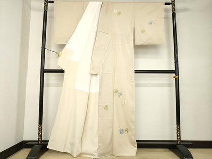 平和屋着物●京都祇園の老舗　ぎをん齋藤　訪問着　紬地　総刺繍　クローバー　たとう紙付き　正絹　逸品　AABK4478ck