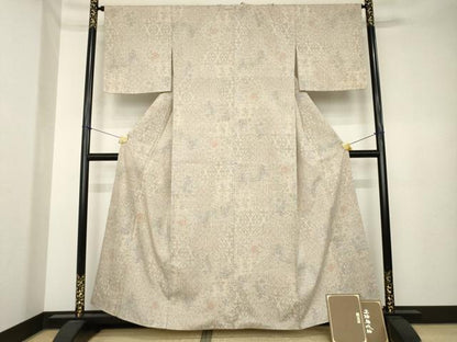 平和屋着物●本場結城紬　重要無形文化財　100亀甲　モロ入り　寄せ柄　狩猟文　奥順謹製　認定証付き　正絹　逸品　AABK4484ck
