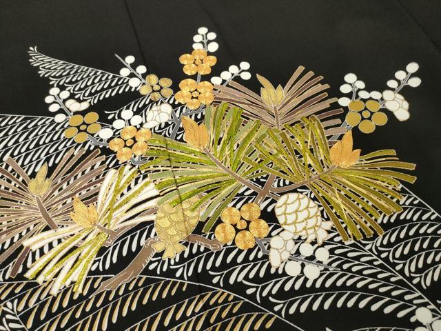 平和屋着物●創業460年・千總　黒留袖　刺繍　松　金糸　正絹　逸品　AABK4496ck