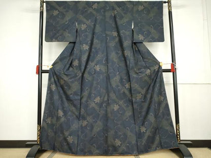 平和屋着物●本場大島紬　9マルキ　花唐草文　正絹　逸品　未使用　AABK4543cs