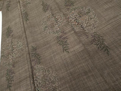 平和屋着物▼本場大島紬　7マルキ　草花文　正絹　逸品　AABK4593cs