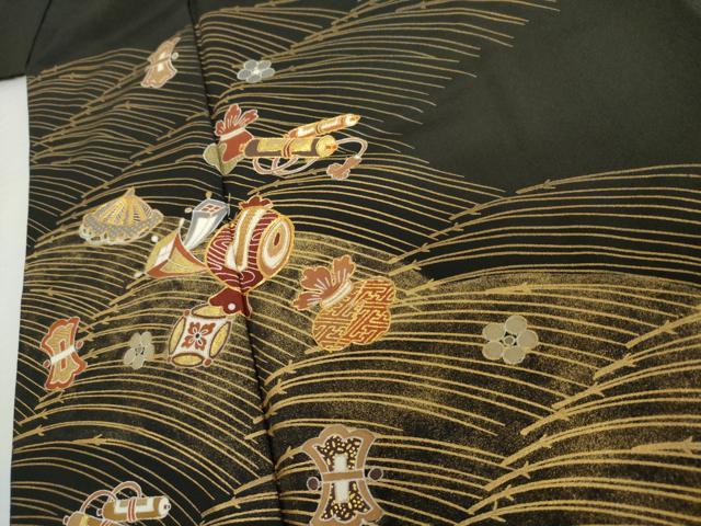 平和屋着物▼豪華黒留袖　駒刺繍　宝尽くし　金彩　正絹　逸品　AABK4606cs