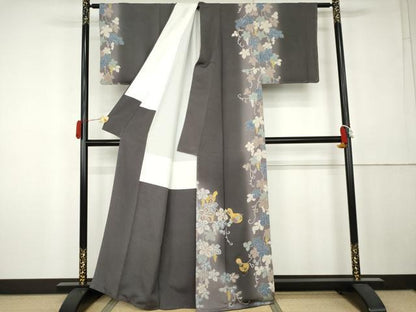 平和屋着物●訪問着　駒刺繍　黄金繭　瓢箪葡萄蔦の葉文　暈し染め　金彩　正絹　逸品　未使用　AABK4635cs