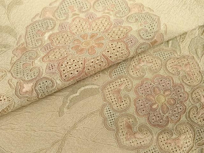 平和屋着物●中国三大刺繍　スワトウ刺繍　汕頭刺繍　総刺繍　訪問着　正倉院花唐草文　正絹　逸品　未使用　AABK4638cs