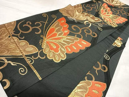 平和屋着物◎六通柄袋帯　唐織　舞蝶文　黒地　金銀糸　正絹　逸品　AABK4906yx