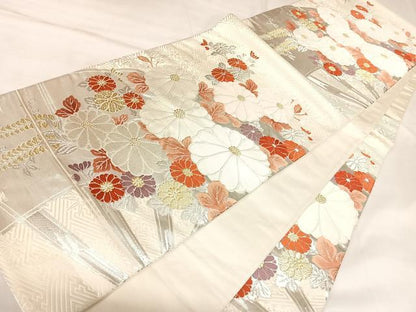 平和屋着物◎六通柄袋帯　唐織　源氏車菊文様　金銀糸　正絹　逸品　AABK4972yx