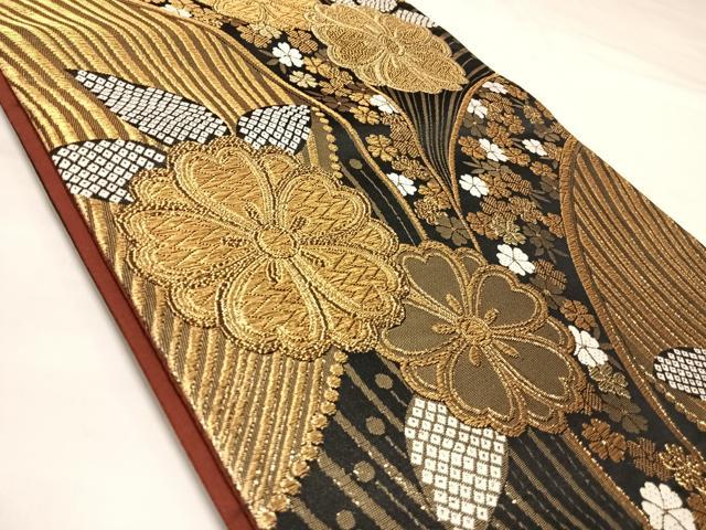 平和屋着物◎六通柄袋帯　唐織　舞花文　黒地　金糸　正絹　逸品　AABK5053yx