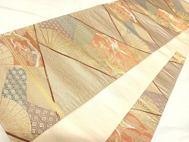 平和屋着物◎西陣の名門織元　いづくら謹製　六通柄袋帯　唐織　扇面飛鶴文　金糸　正絹　逸品　AABK5072yx