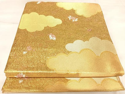 平和屋着物◎佐賀錦　全通柄袋帯　小花結雲文　蝶　金銀糸　正絹　逸品　AABK5092yx