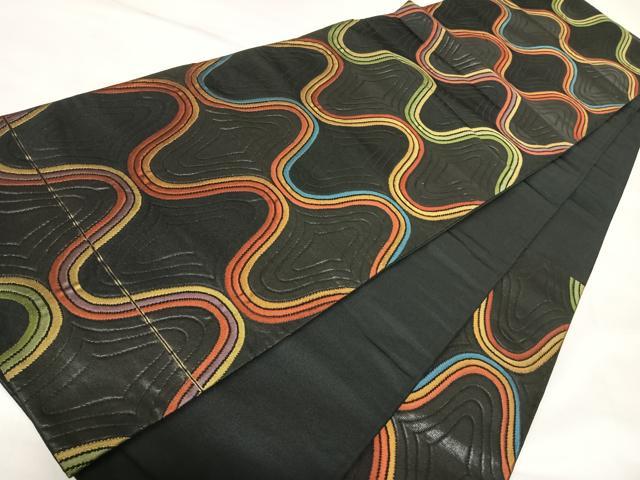 平和屋着物◎六通柄袋帯　幾何学横段文　黒地　正絹　逸品　AABK5118yx