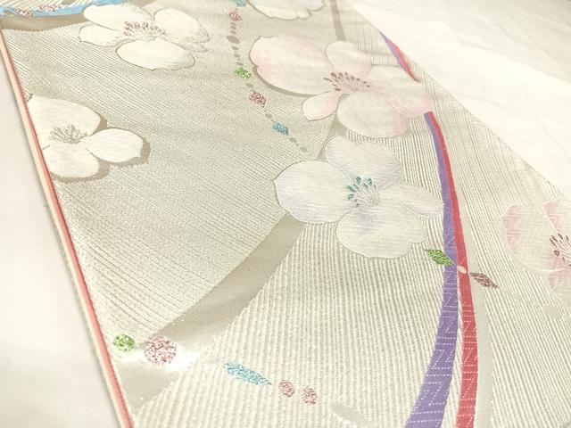 平和屋着物◎六通柄袋帯　唐織　舞花文　銀糸　正絹　逸品　AABK5169yx