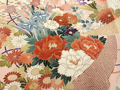 平和屋着物●創業460年・千總　訪問着　駒刺繍　草花文　暈し染め　金彩　松坂屋扱い　正絹　逸品　AABK5221ph