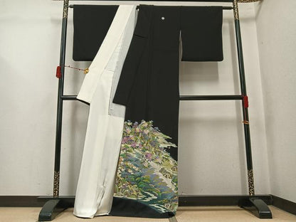 平和屋着物●豪華黒留袖　友禅　作家物　草花文　暈し染め　正絹　逸品　AABK5228ph